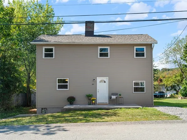 89 Ford St W, Tarentum, PA 15084