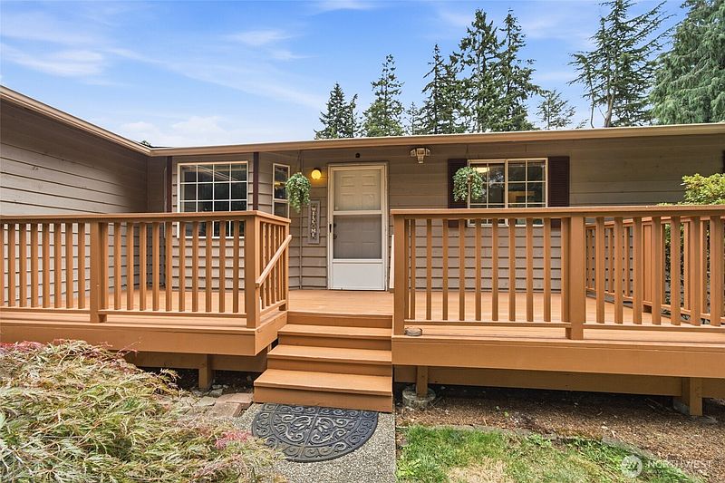 2nd image of 104 Barbara Lane