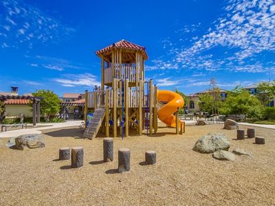 15886 Dyer St, San Diego, CA, 92127