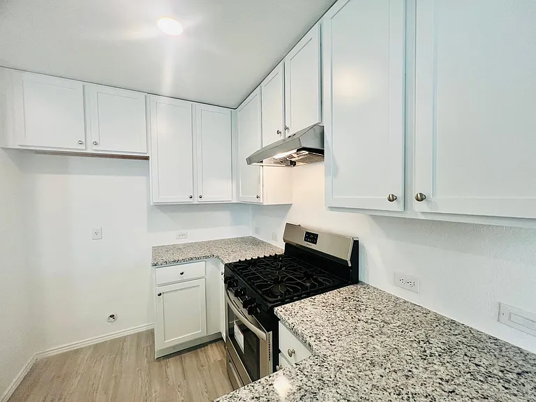 2906 Millican Dr — Photo 13
