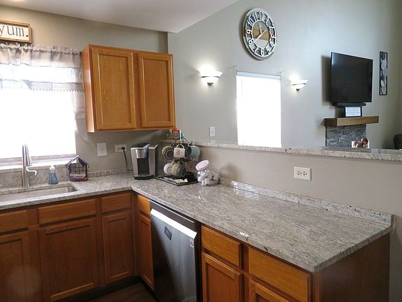 5th image of 2024 Mountain Rd