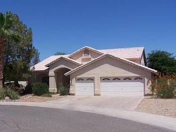2nd image of 6215 N 79th Ln