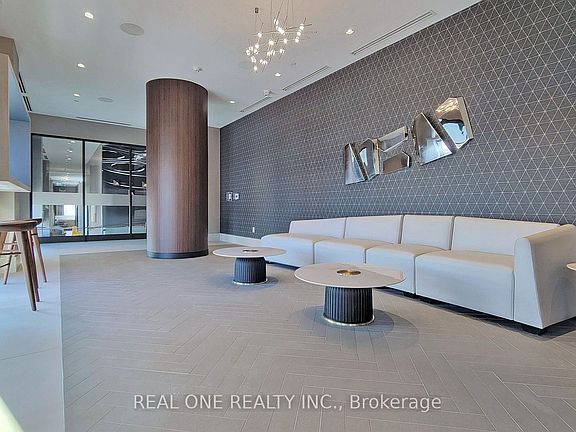 3rd image of 3883 Quartz Rd #2907