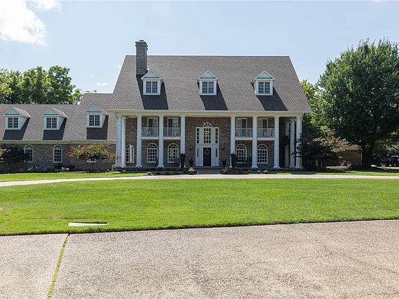 2nd image of 2669 N Sherwood Ln