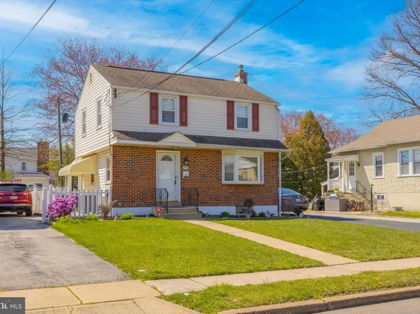 525 Swarthmore Ave, Folsom, PA 19033