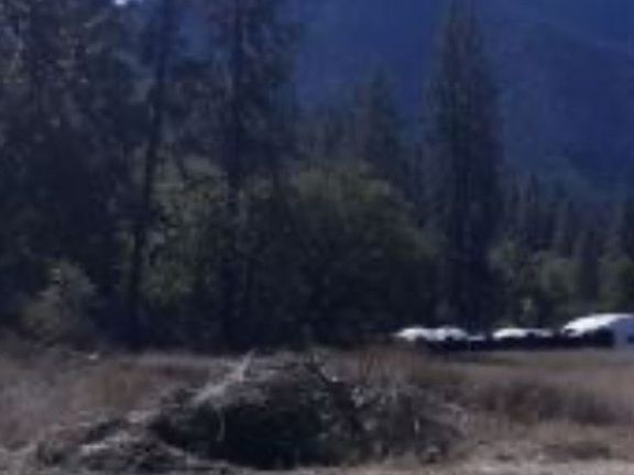 2nd image of 775 Barker Valley Rd