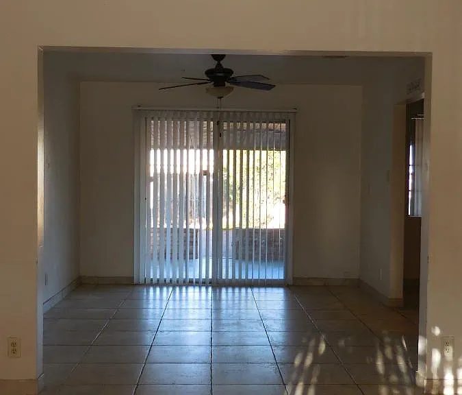 1806 S Hardy Dr — Photo 11