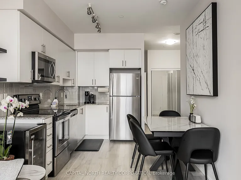 3700 Highway 7 Rd #Penthouse 10 — Photo 13
