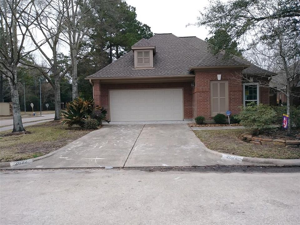 1st image of 2622 S Strathford Ln