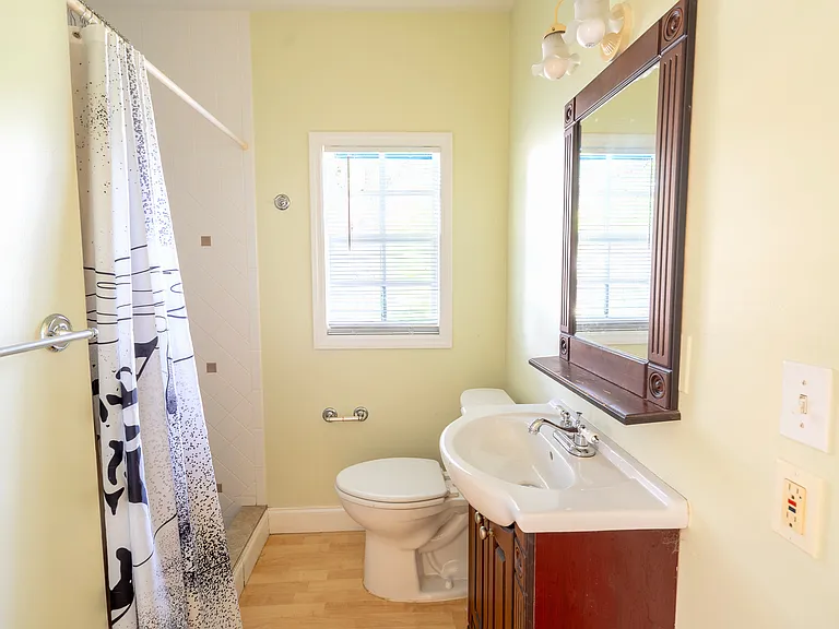 716 High St #2 — Photo 8