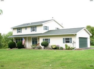 19 Woodland Dr, Newark Valley, NY 13811