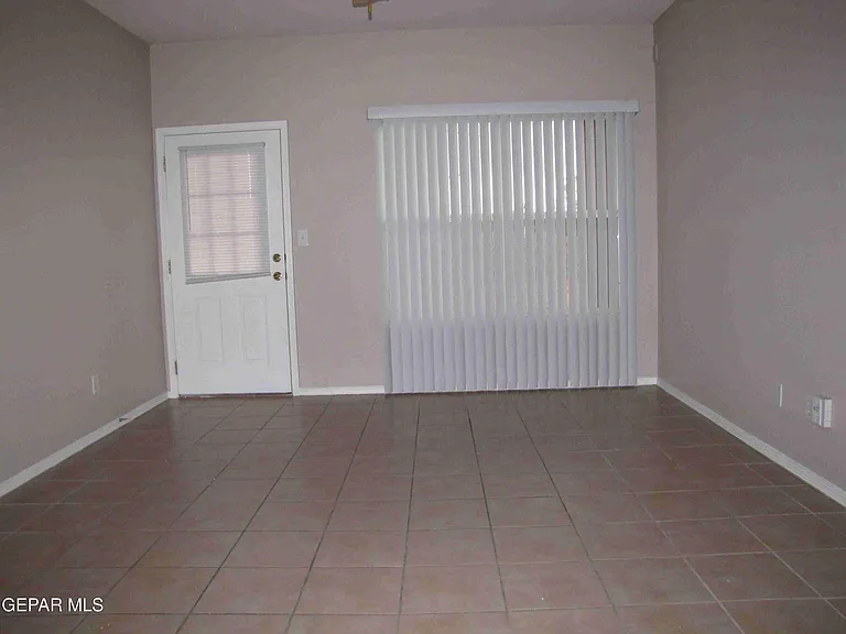 11975 Diana Candia Ln #B — Photo 3