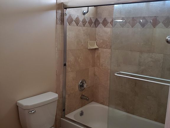 5th image of 4415 Inglewood Blvd #2