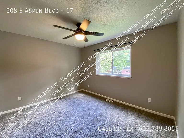 508 E Aspen Blvd #17 — Photo 8