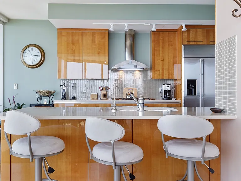 340 E Randolph St #5101 — Photo 5