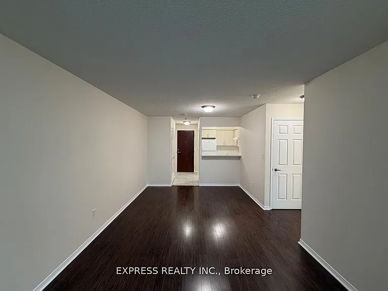 39 Pemberton Ave #Penthouse 16 — Photo 10