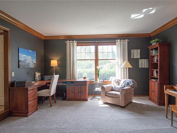 3rd image of 33625 Outley Park Dr