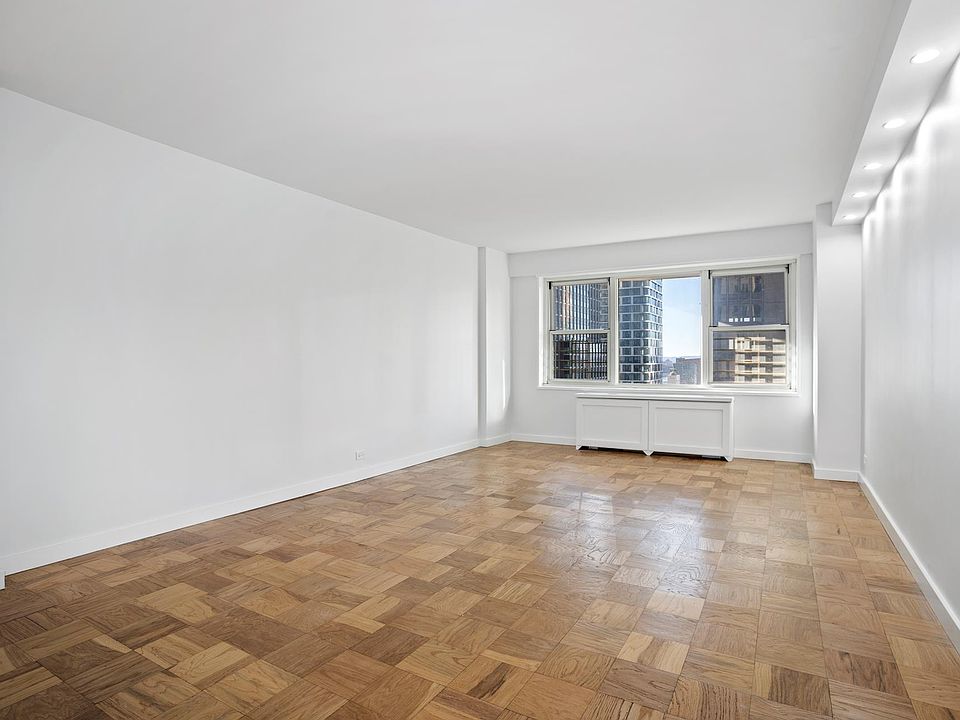 1st image of 159 W 53rd St APT 26F