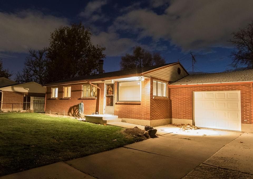 1st image of 5886 S Utahna Dr