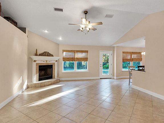 5th image of 6983 Snug Waters Rd
