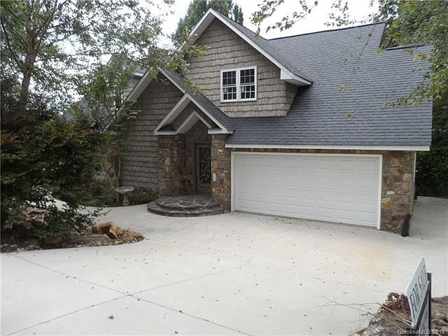 1st image of 6047 Chaucer Ln #41
