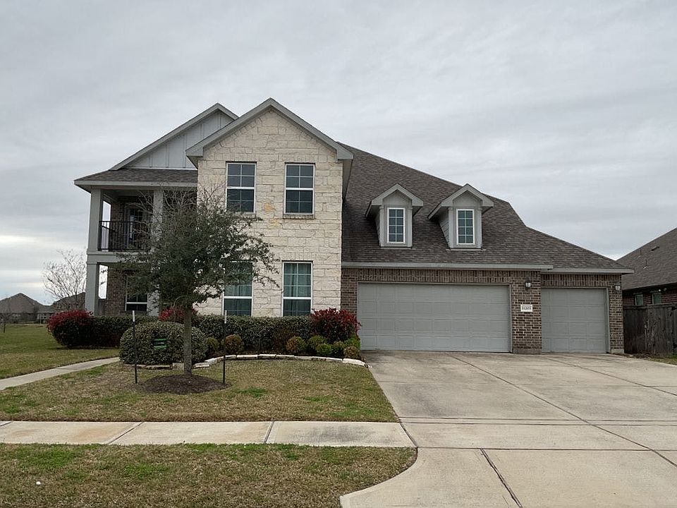 1st image of 11203 Copper Shores Ln