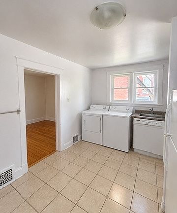 5th image of 417 Lisgar St