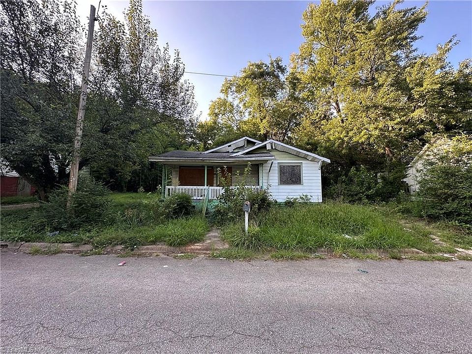 2nd image of 306 W Kearns Ave
