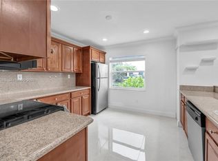 10667 NW 45th St, Coral Springs, FL 33065