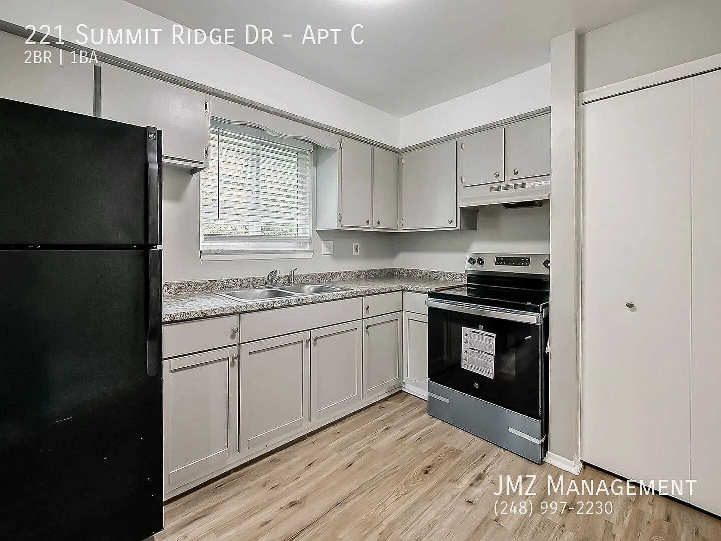 Bright & Inviting White Lake Apartment! — Photo 2