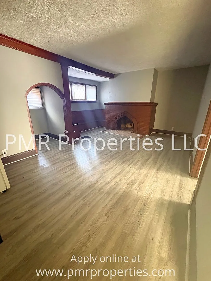 515 S. 7th Street — Photo 2