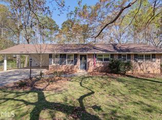 2905 Manor Ct, Snellville, GA 30078
