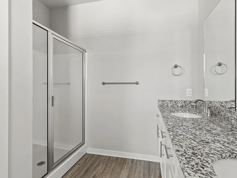 Hillcrest Village — Photo 32