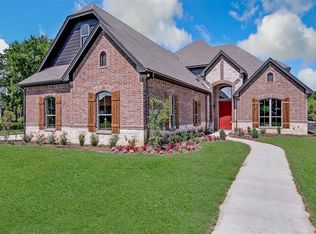9203 E. Par View Circle, Grand Prairie, TX 75104