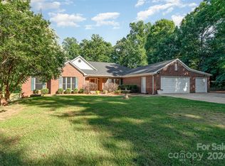 1511 Pine Bluff Ct, Fort Mill, SC 29708