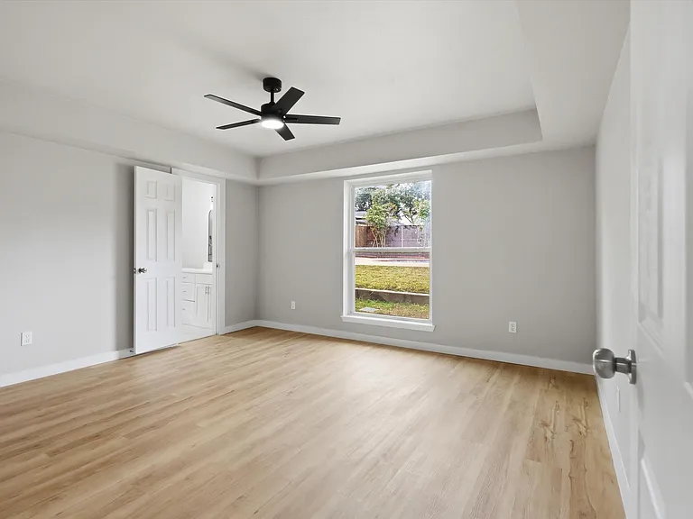3716 Sweetbriar Ln — Photo 31