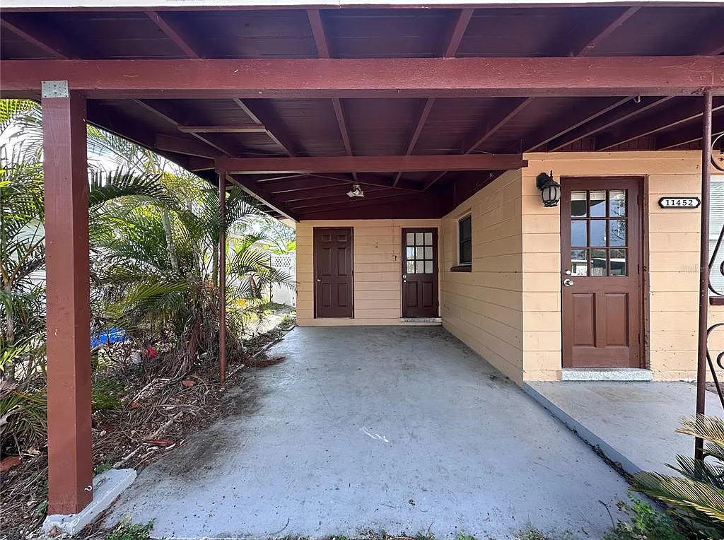 2 bed, 1.0 bath, 594 sqft, $1,700 — Photo 2