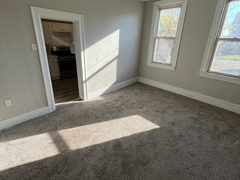 7348 Denniston Ave — Photo 18
