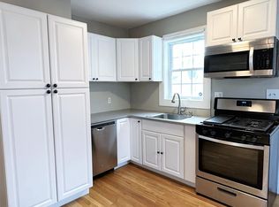 91 Quincy St #1, Quincy, MA 02169