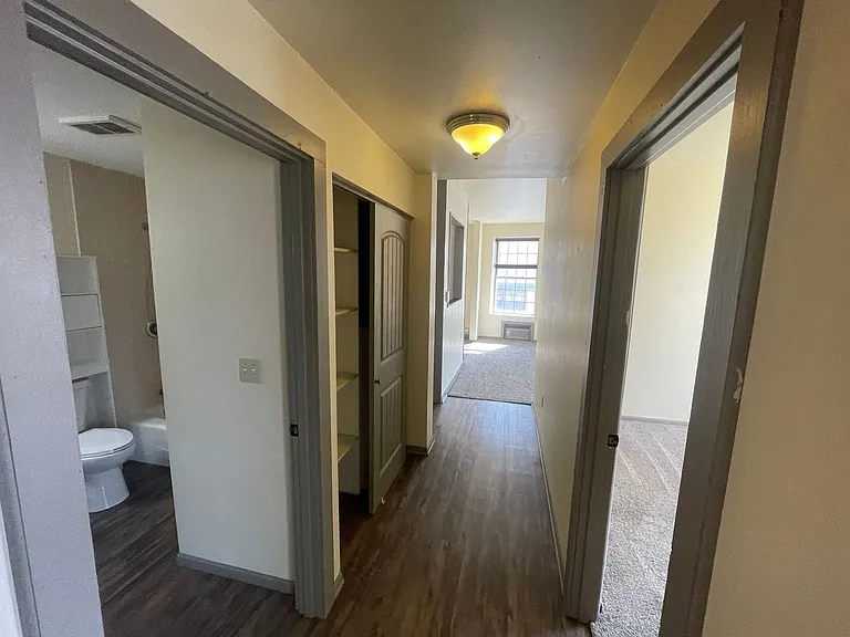 342-344 W. Main St (Commercial First Floor + 7 Apartments) — Photo 7