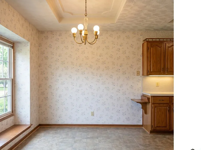 1107 Tyler Dr — Photo 6