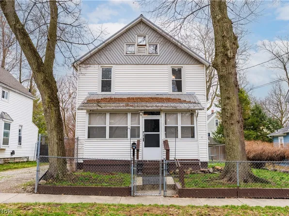 105 Westwood Ave, Akron, OH 44302