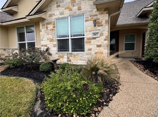 3807 Silverthorne Ln, College Station, TX 77845