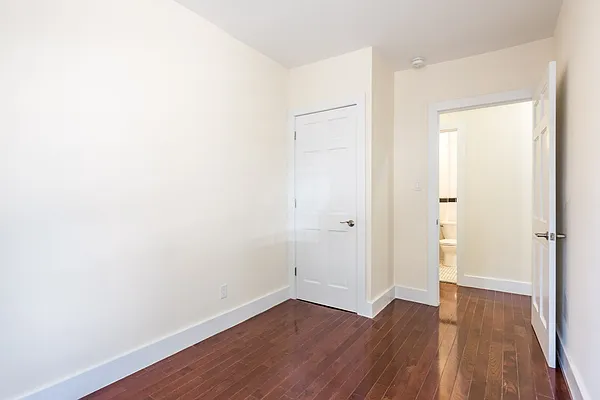 Rented by Nooklyn NYC LLC | media 35