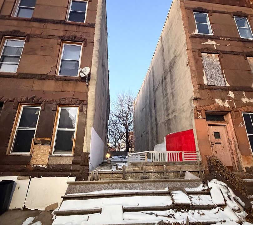 1st image of 3023 W Diamond St