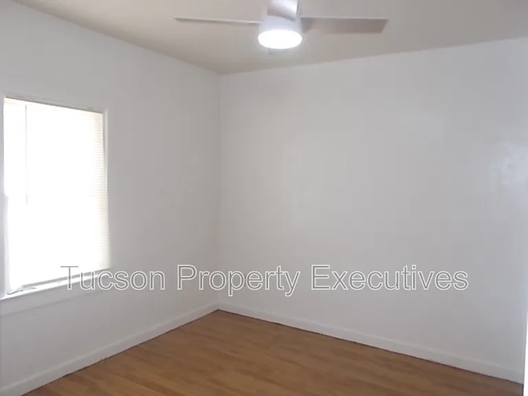 3350 N Chapel Ave — Photo 17