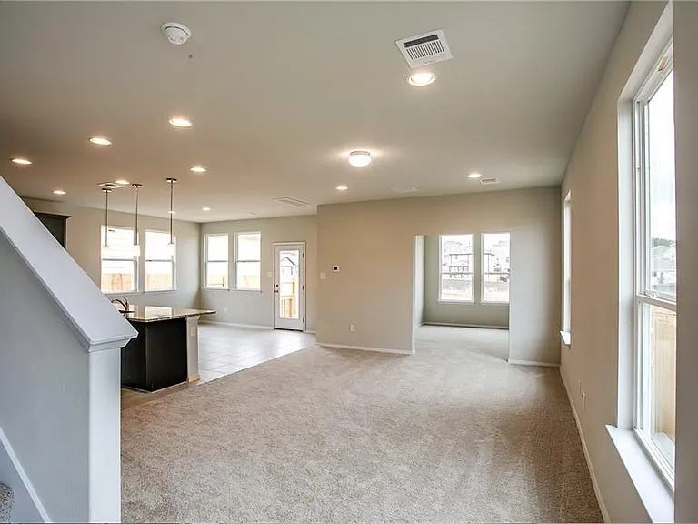 11516 Milano Dr — Photo 5