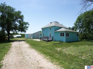 1165 County Road V, Western, NE 68464
