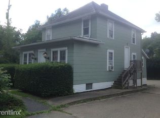 527 Richland Ave, Athens, OH 45701
