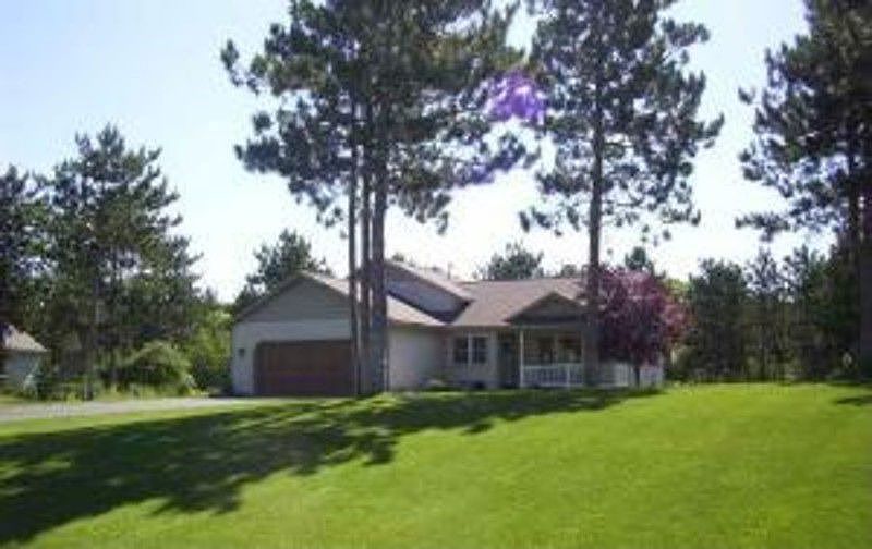 8224 Mapleleaf Dr, Traverse City, MI 49684 Zillow